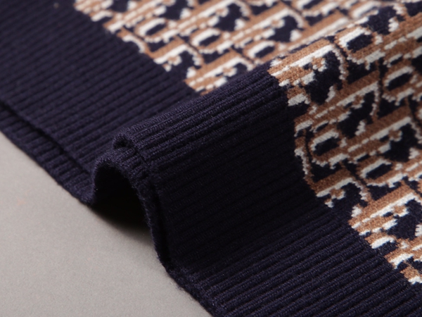 ブランドセーター着用イメージ